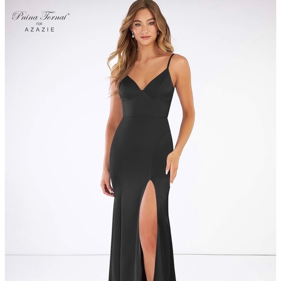 Bridesmaid dress - Picture 1 of 3